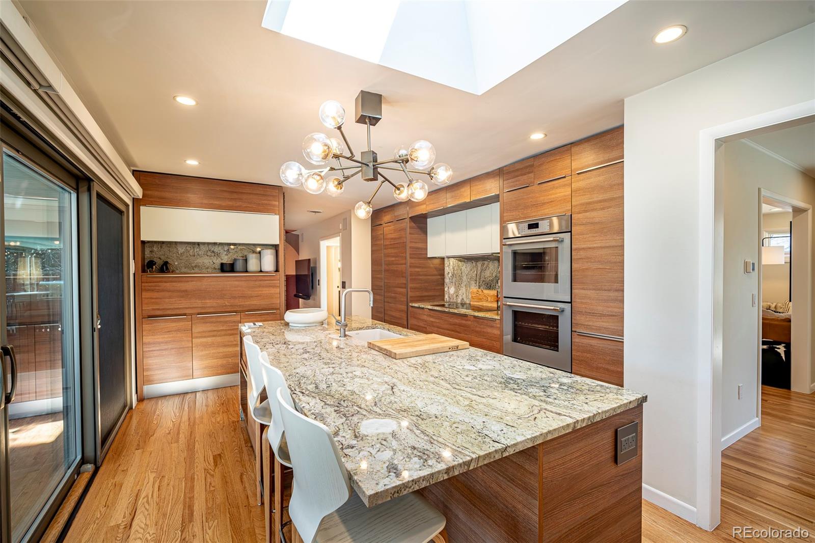 MLS Image #9 for 3977 s jasmine street,denver, Colorado