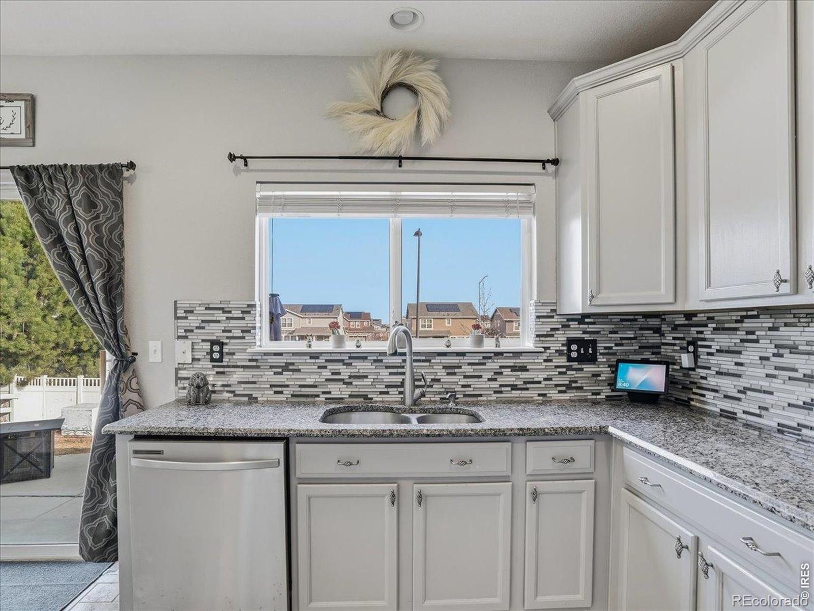 MLS Image #11 for 24703 e kansas circle,aurora, Colorado