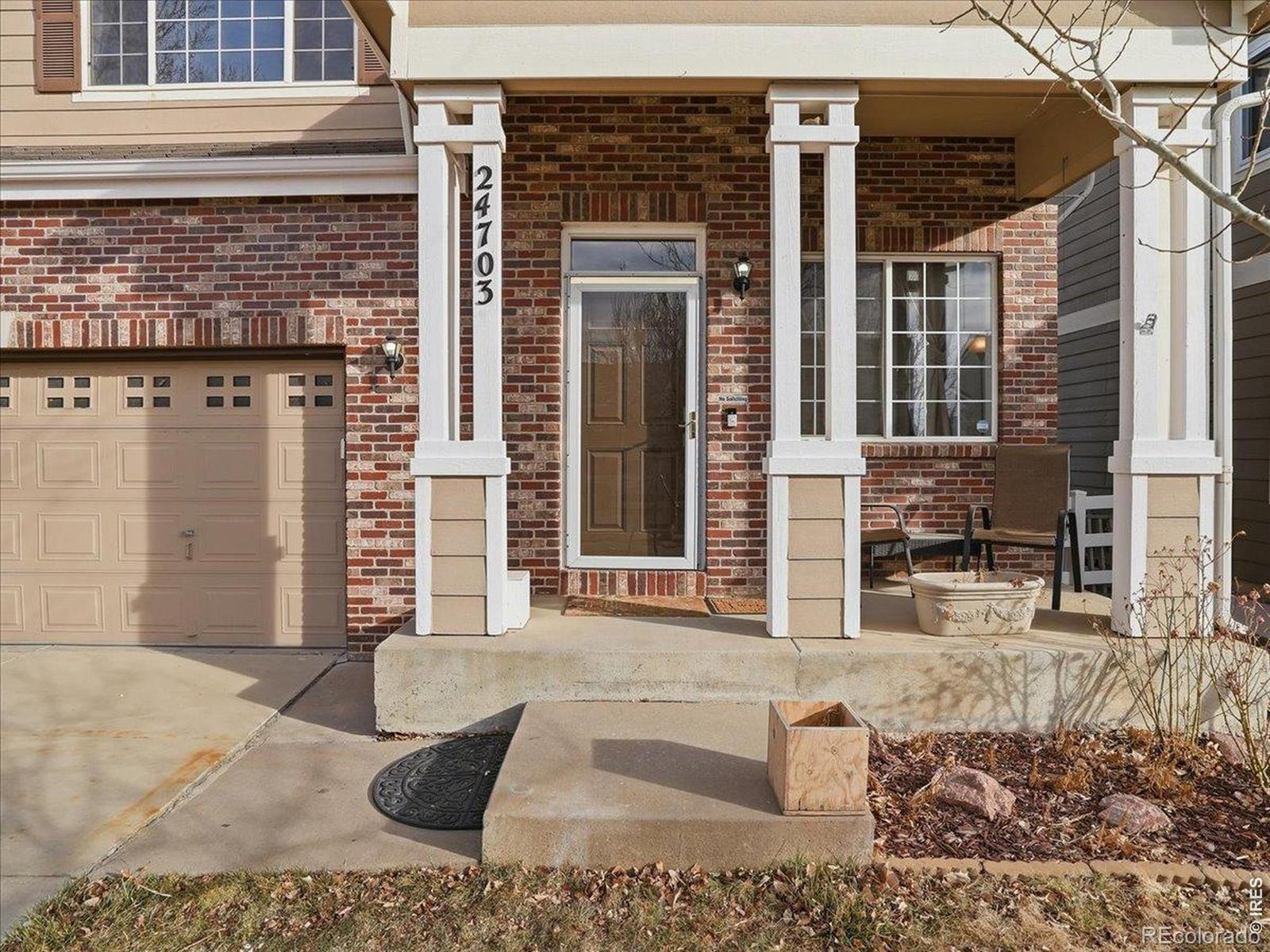 MLS Image #4 for 24703 e kansas circle,aurora, Colorado