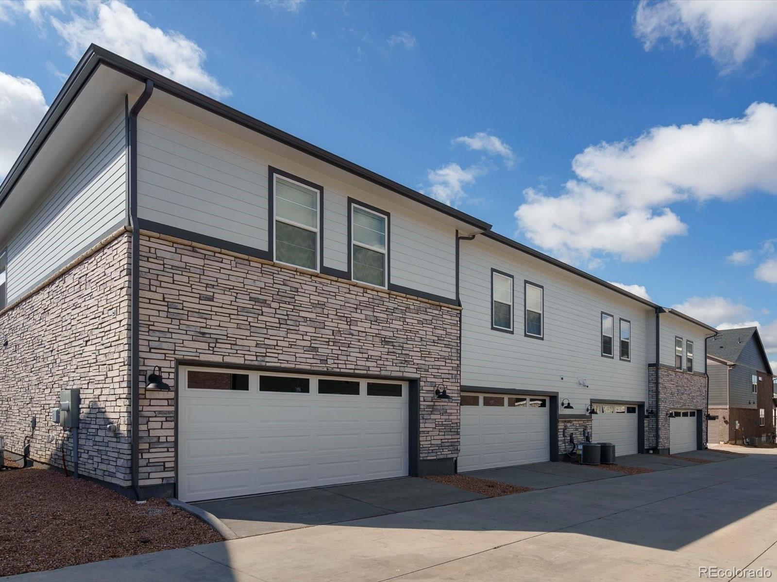 MLS Image #1 for 21097 e 65th avenue,aurora, Colorado