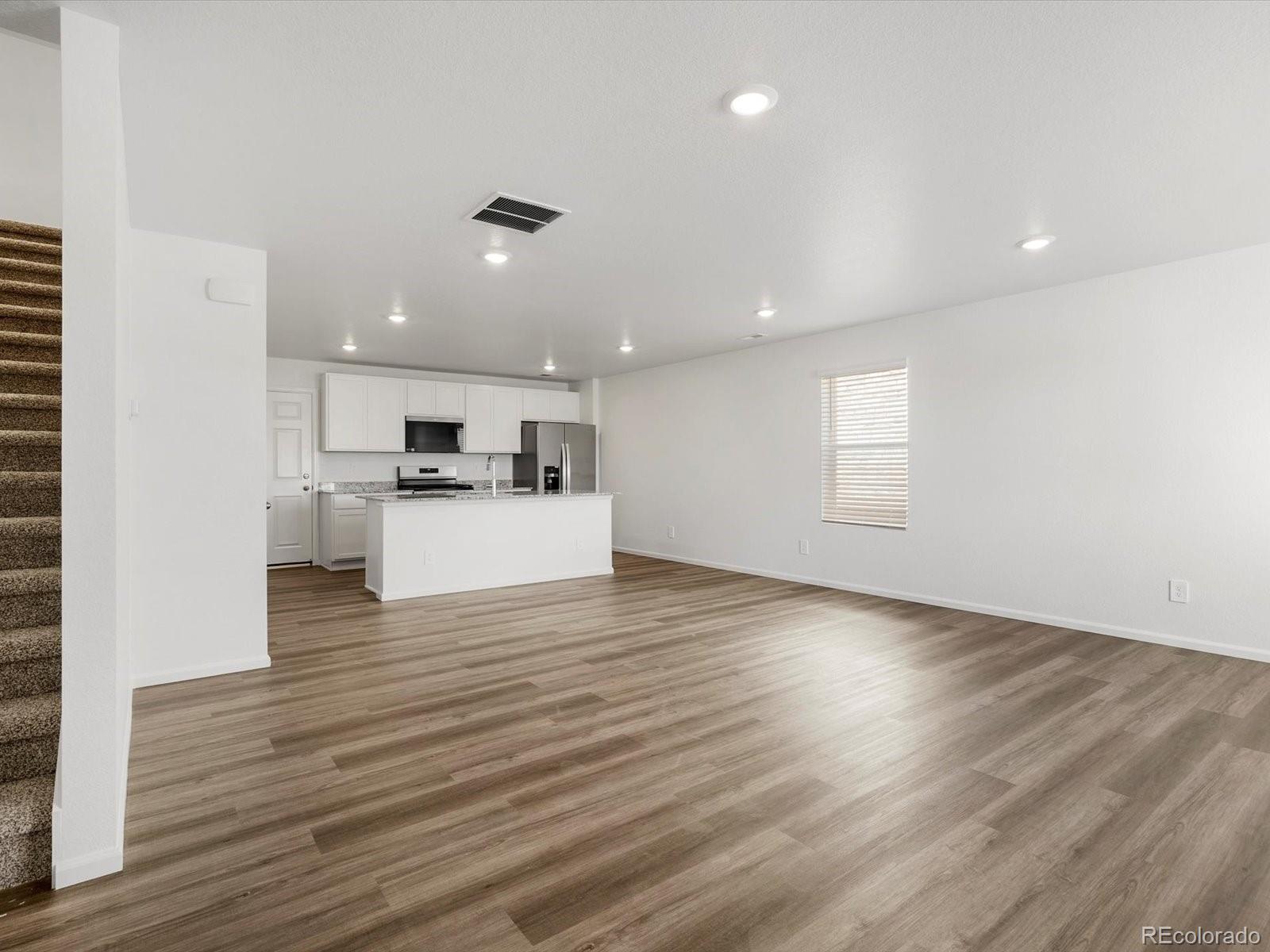 MLS Image #15 for 21097 e 65th avenue,aurora, Colorado