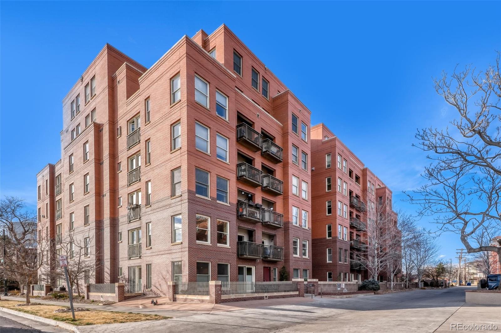 MLS Image #22 for 1630 n clarkson street 216,denver, Colorado
