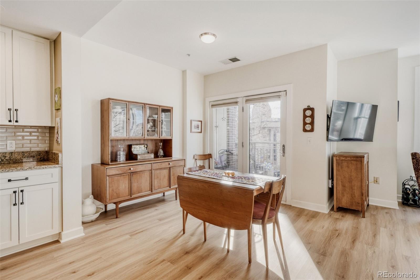 MLS Image #5 for 1630 n clarkson street 216,denver, Colorado