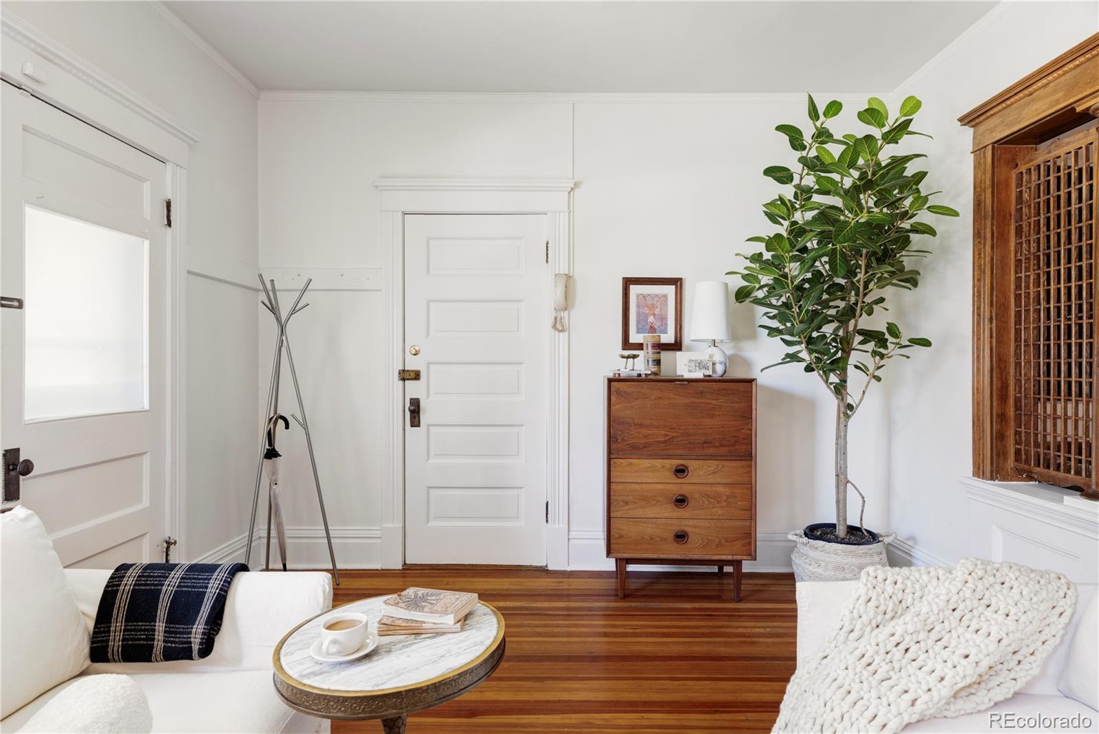 MLS Image #3 for 950 n ogden street 1,denver, Colorado