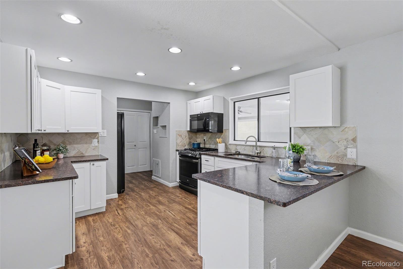 MLS Image #10 for 1601  hallam avenue,colorado springs, Colorado