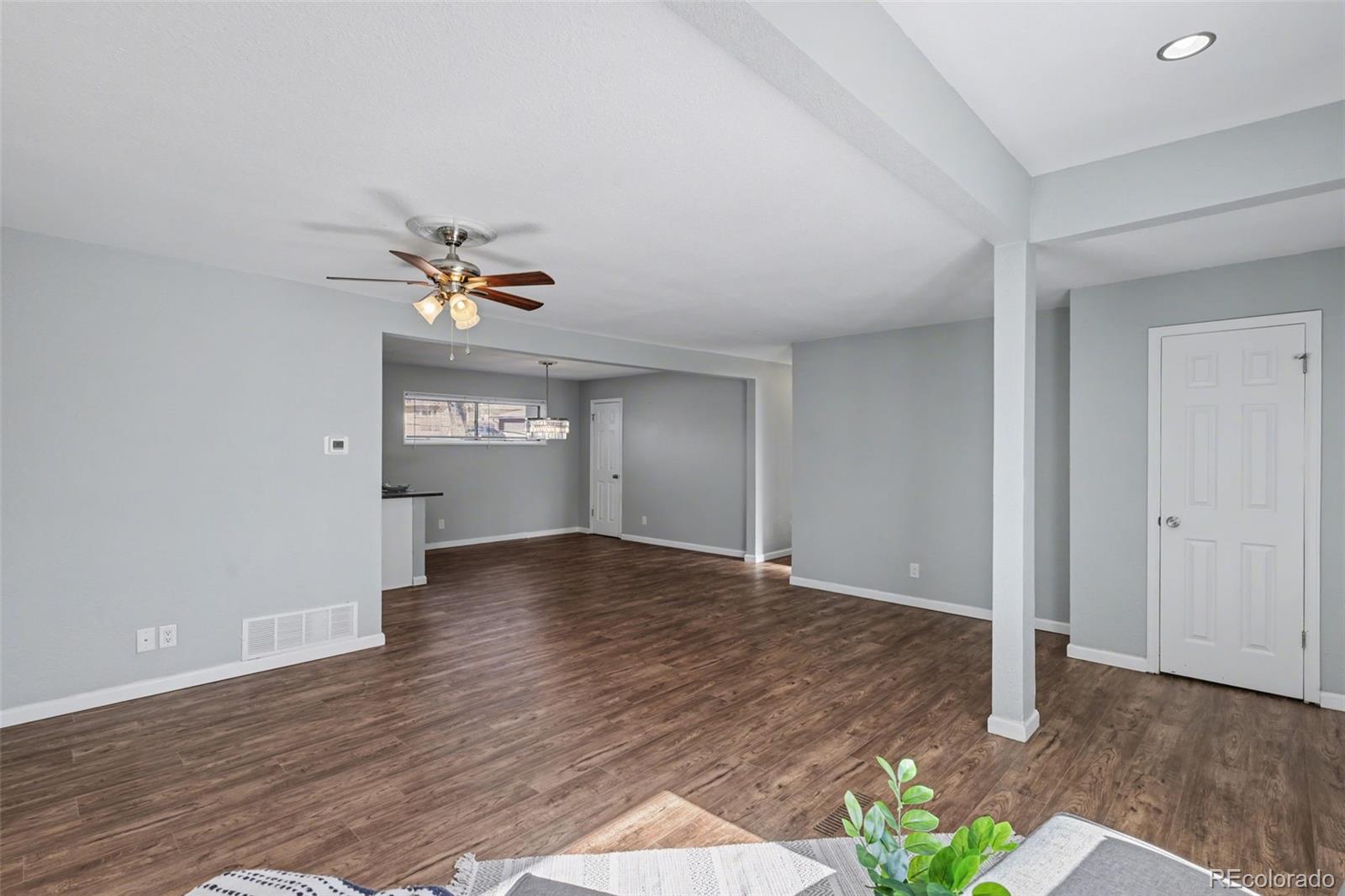 MLS Image #4 for 1601  hallam avenue,colorado springs, Colorado