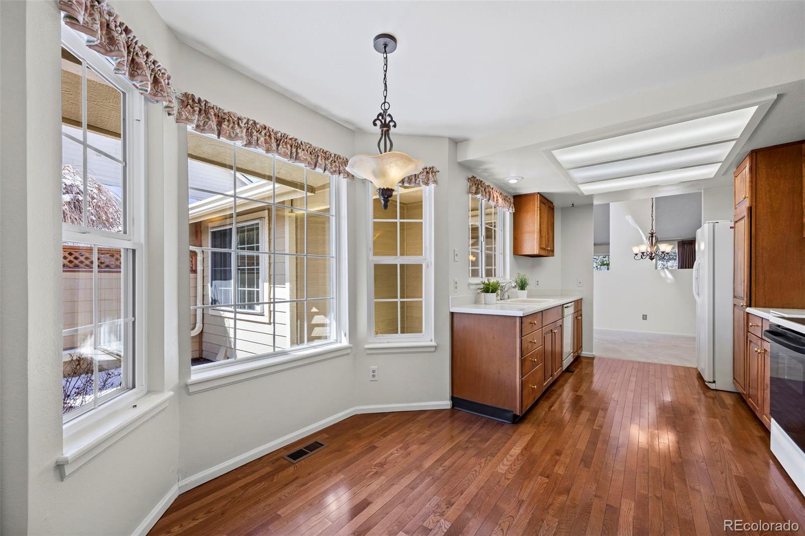 MLS Image #5 for 8233 s high court ,centennial, Colorado
