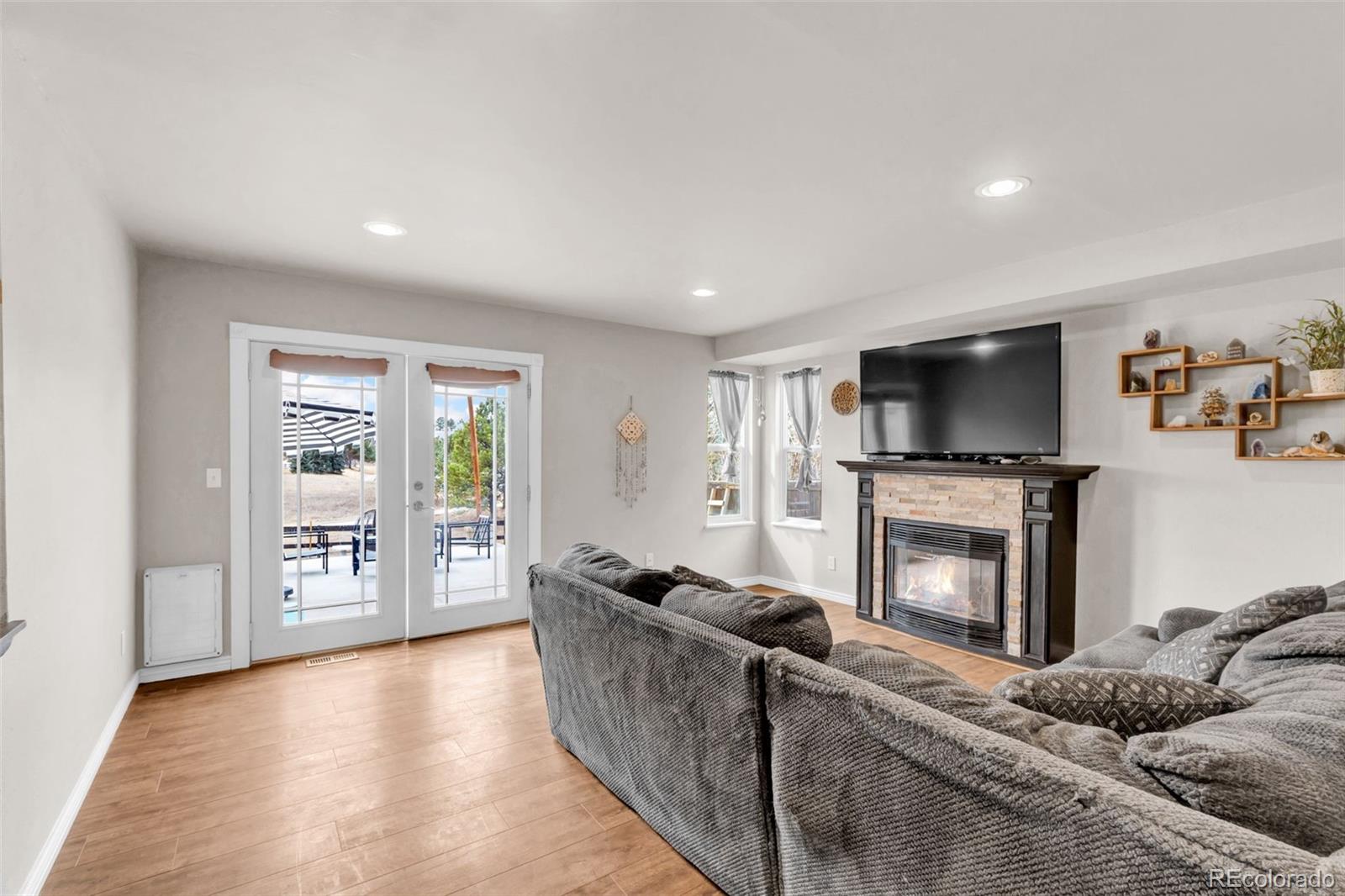 MLS Image #10 for 5021 n blazingstar trail,castle rock, Colorado