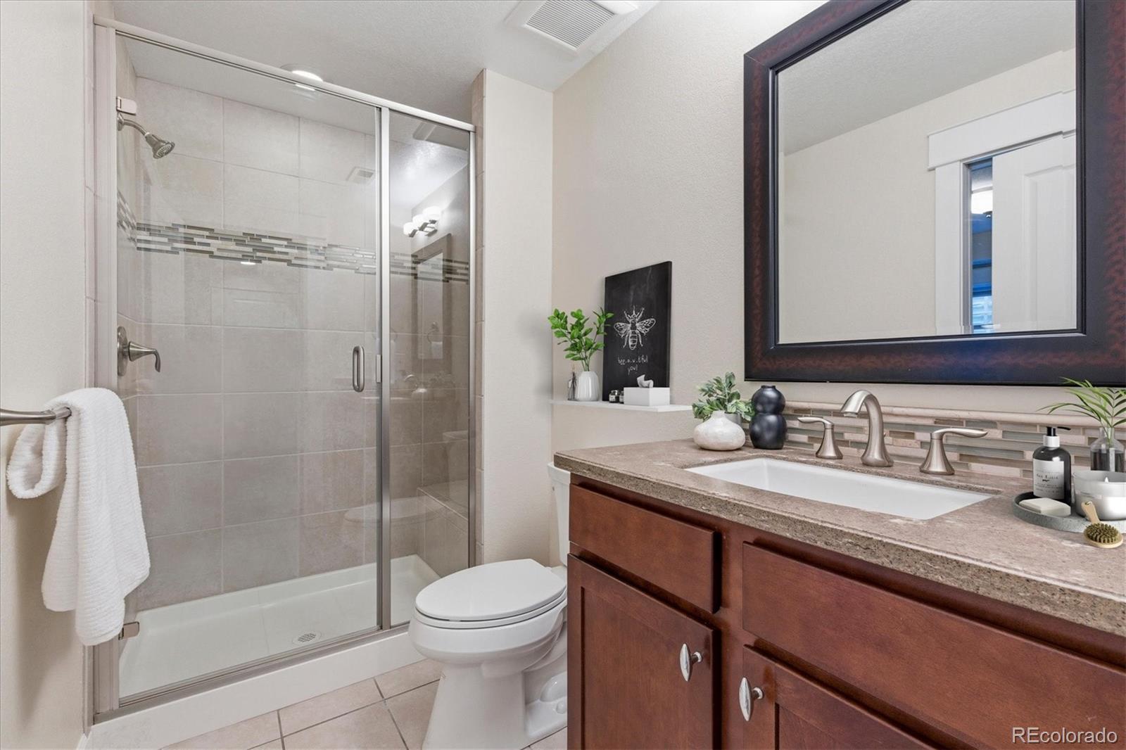 MLS Image #33 for 2531 n xenia street,denver, Colorado