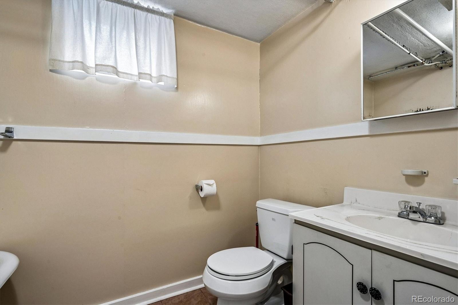 MLS Image #23 for 1235  grape street,denver, Colorado