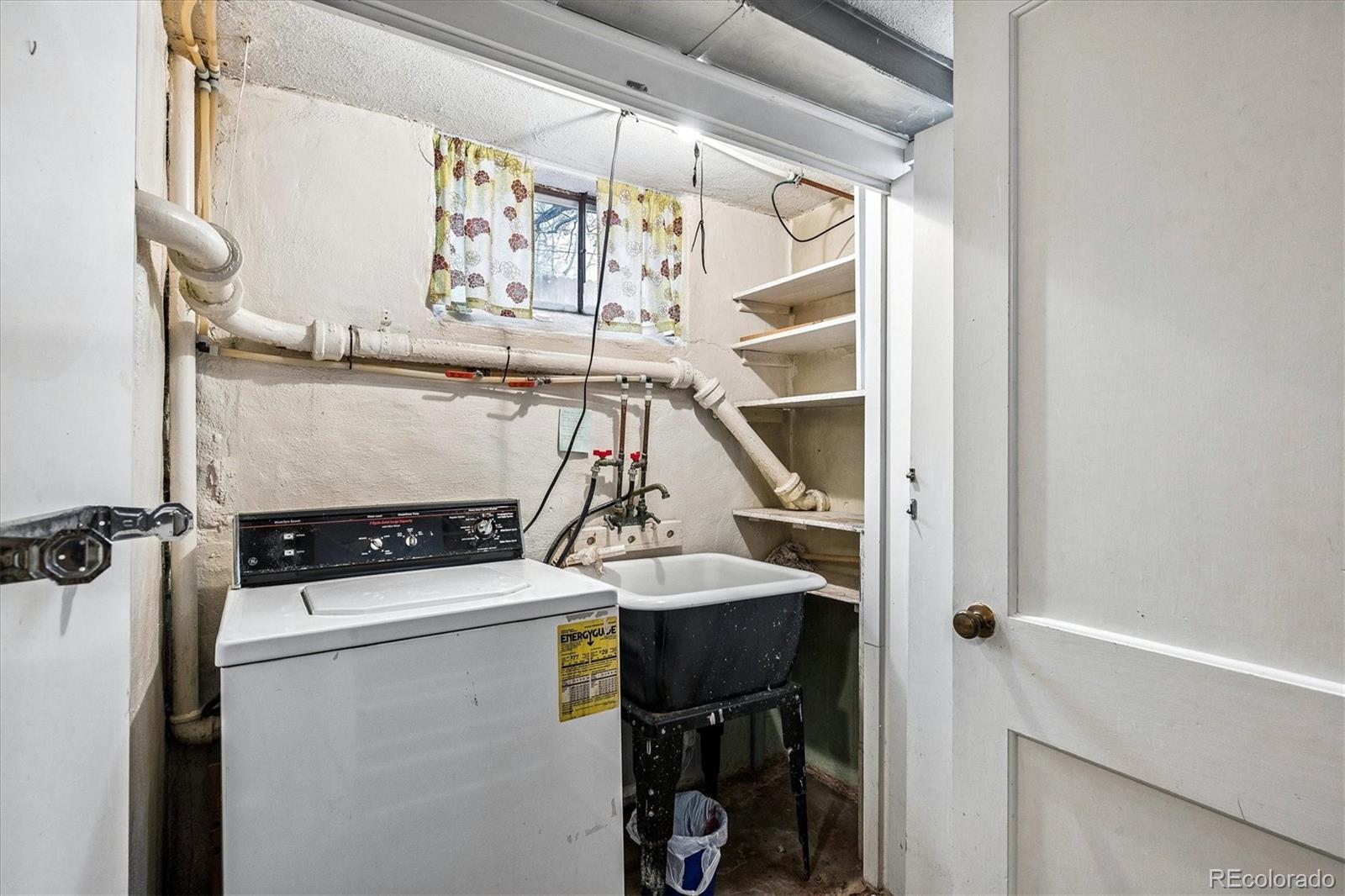 MLS Image #28 for 1235  grape street,denver, Colorado