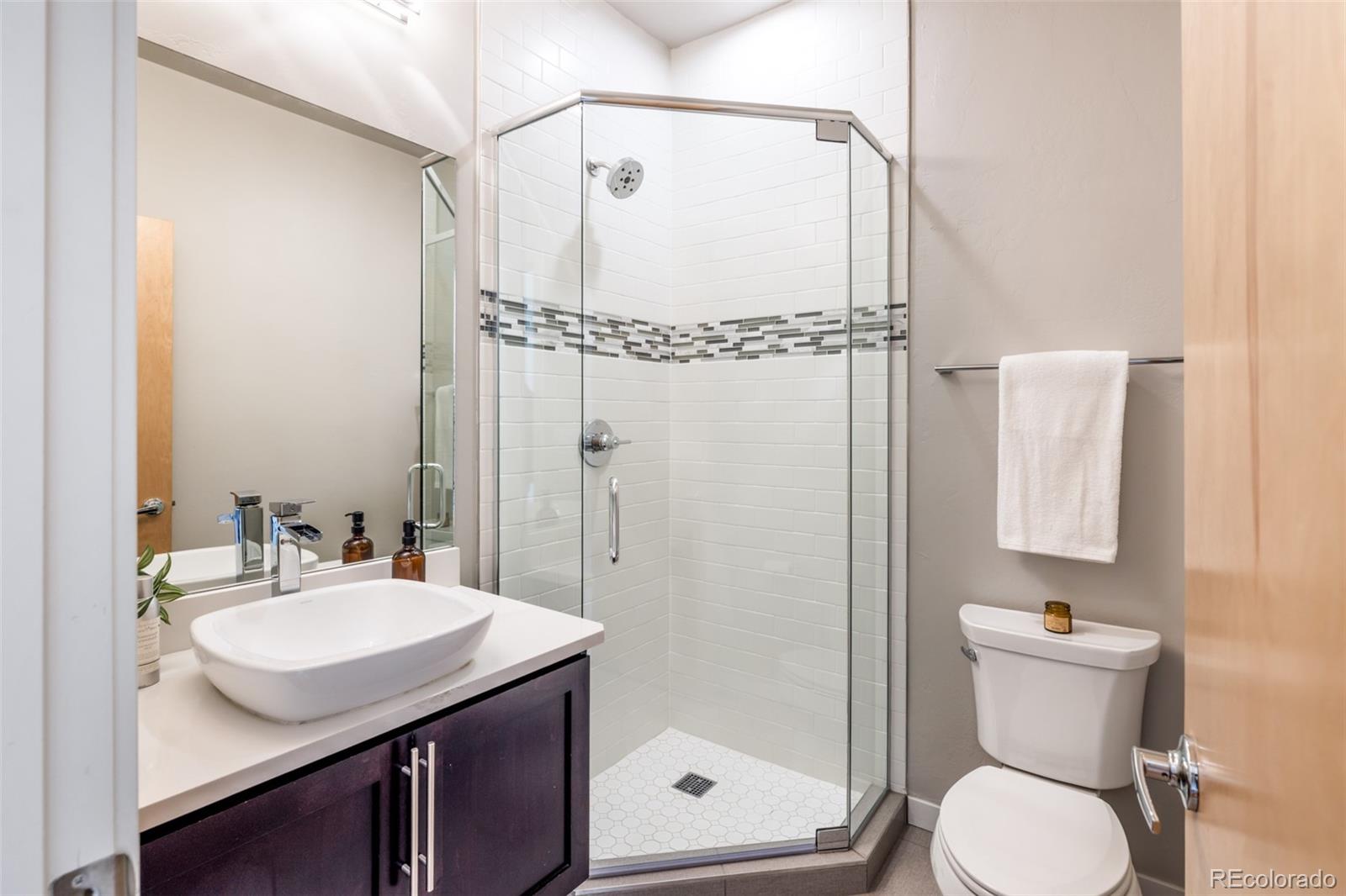 MLS Image #10 for 11650 w 20th avenue,lakewood, Colorado