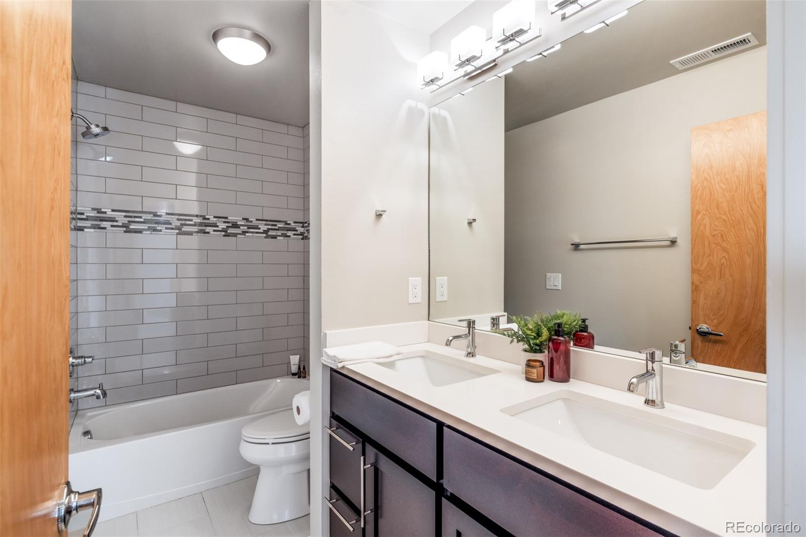 MLS Image #18 for 11650 w 20th avenue,lakewood, Colorado