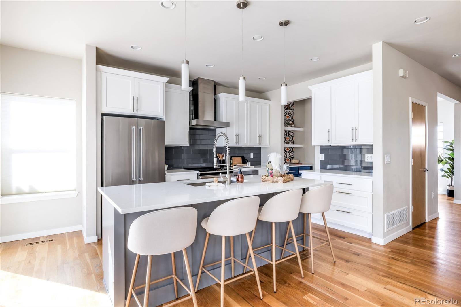 MLS Image #5 for 11650 w 20th avenue,lakewood, Colorado