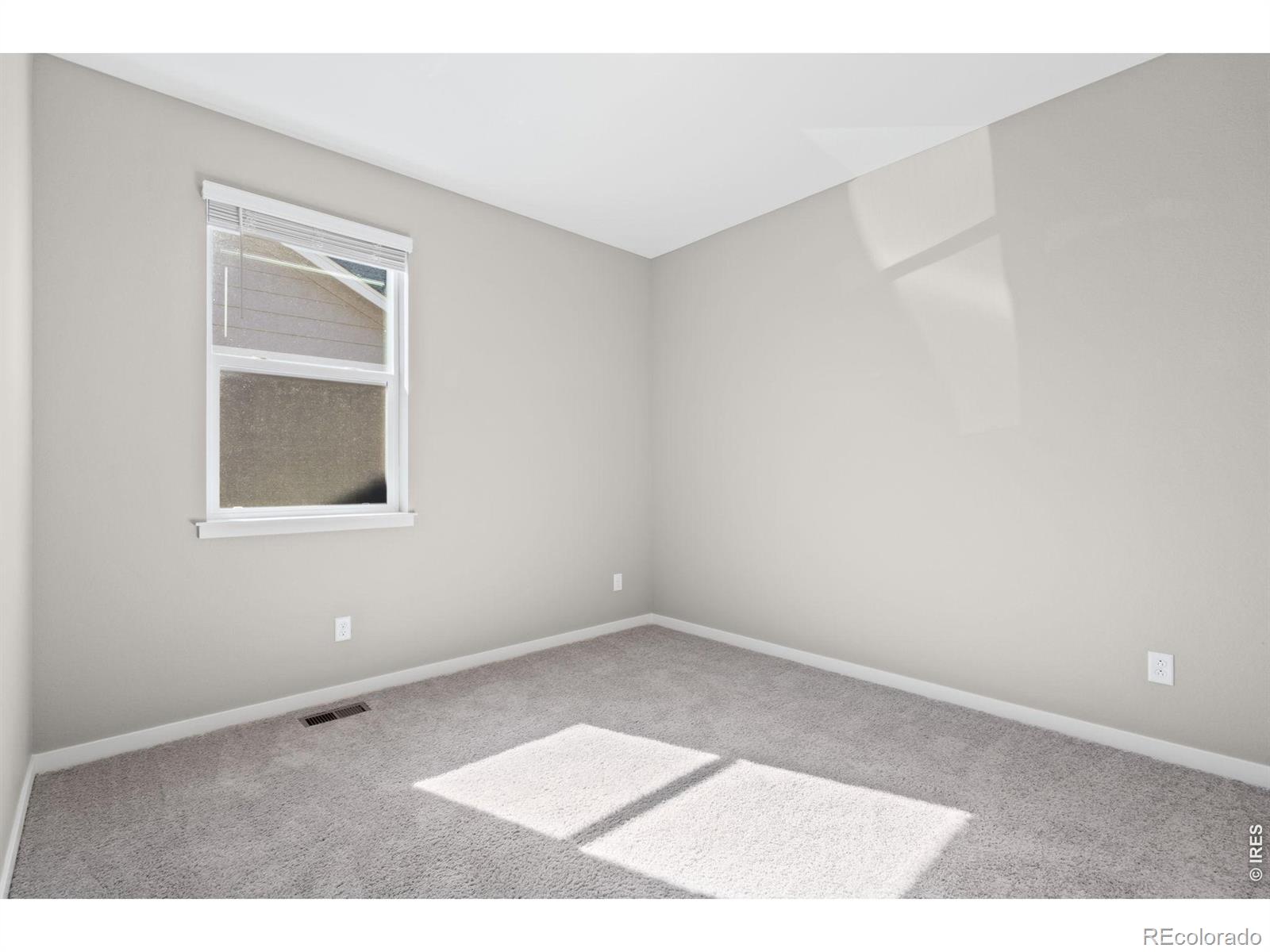 MLS Image #14 for 1577  sun river road,berthoud, Colorado