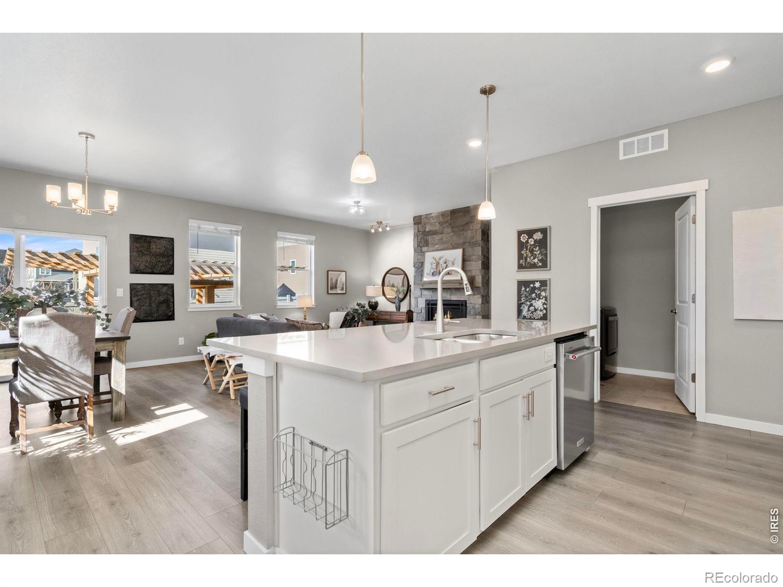 MLS Image #5 for 1577  sun river road,berthoud, Colorado