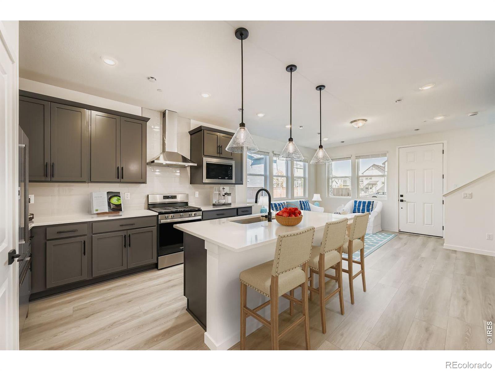 MLS Image #2 for 2827  bear springs circle,longmont, Colorado