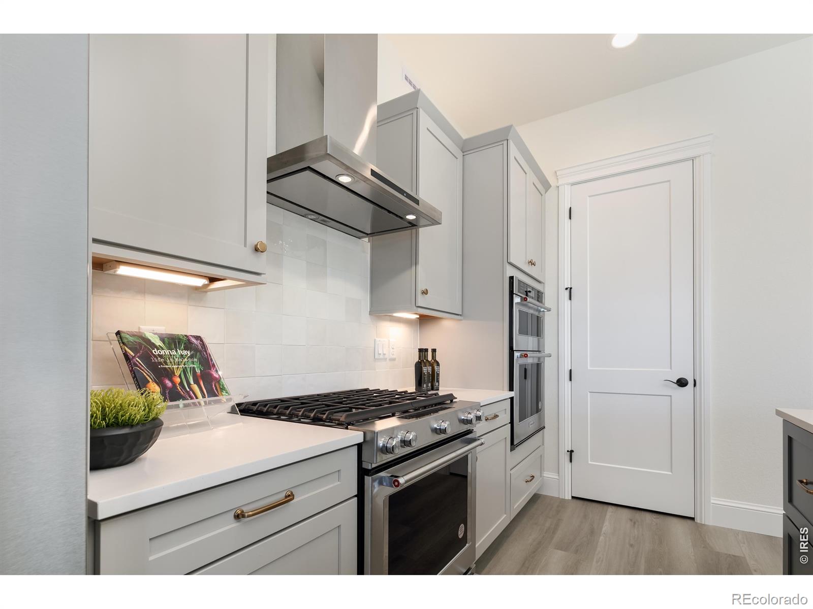 MLS Image #7 for 1641  poplar drive,erie, Colorado