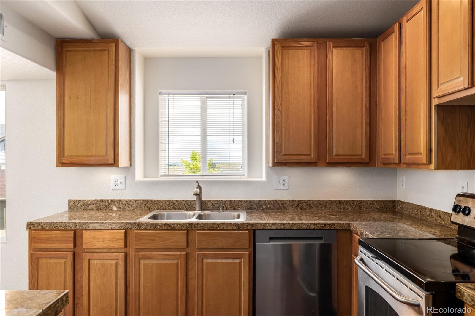 MLS Image #6 for 4608  copeland loop 201,highlands ranch, Colorado
