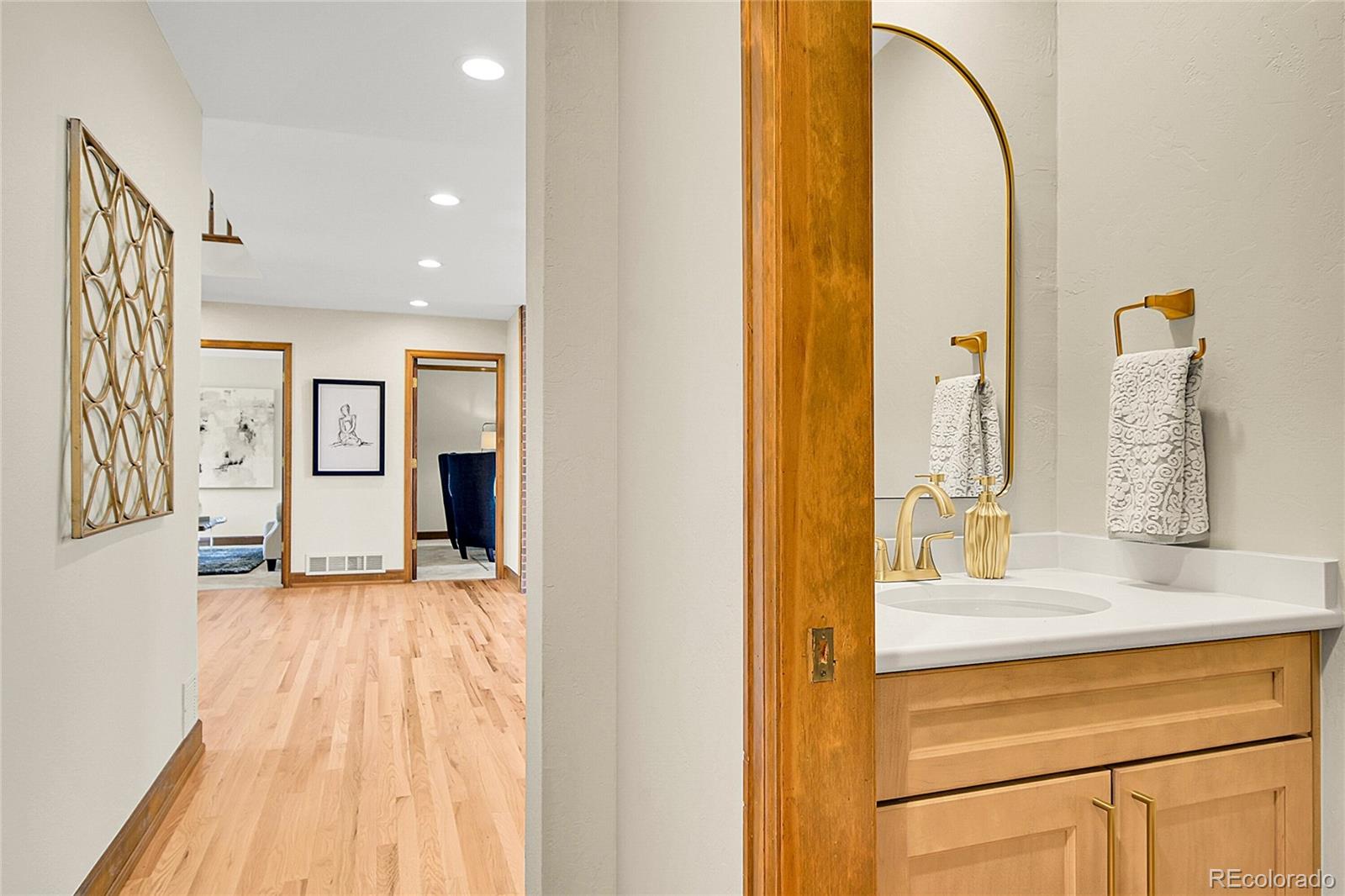 MLS Image #16 for 7937 s clayton circle,centennial, Colorado
