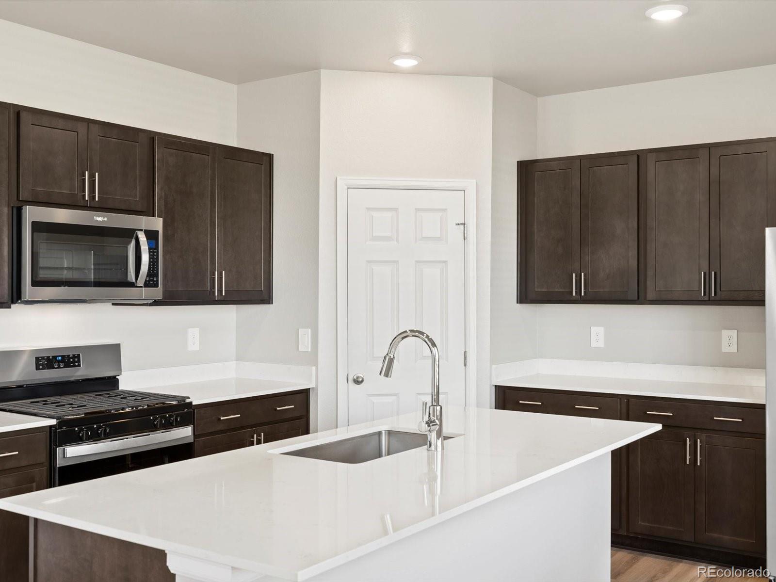 MLS Image #8 for 4654  rabbitbrush street,johnstown, Colorado