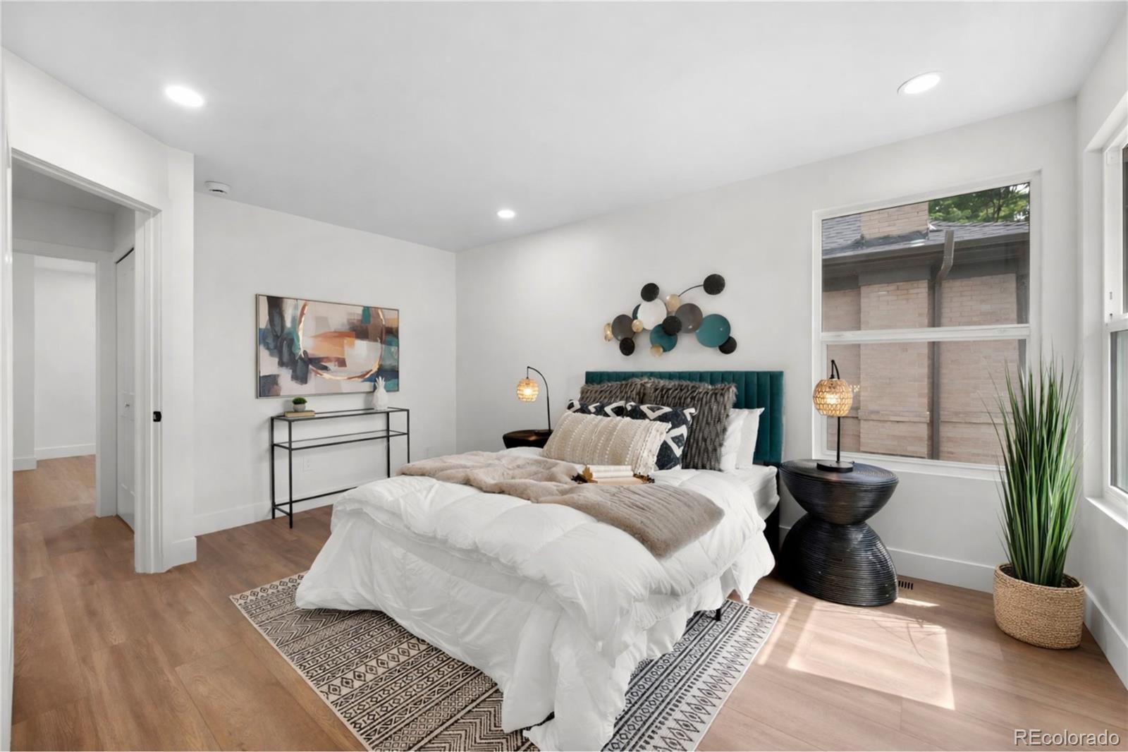 MLS Image #10 for 2849 n vine street,denver, Colorado