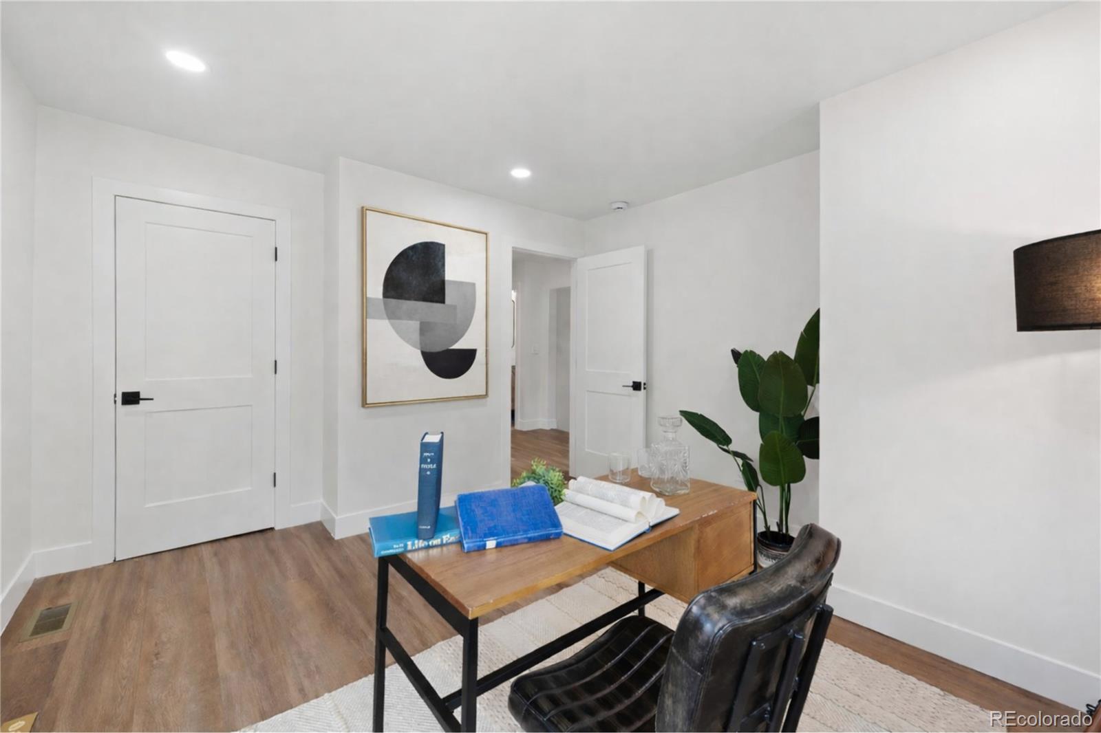 MLS Image #19 for 2849 n vine street,denver, Colorado
