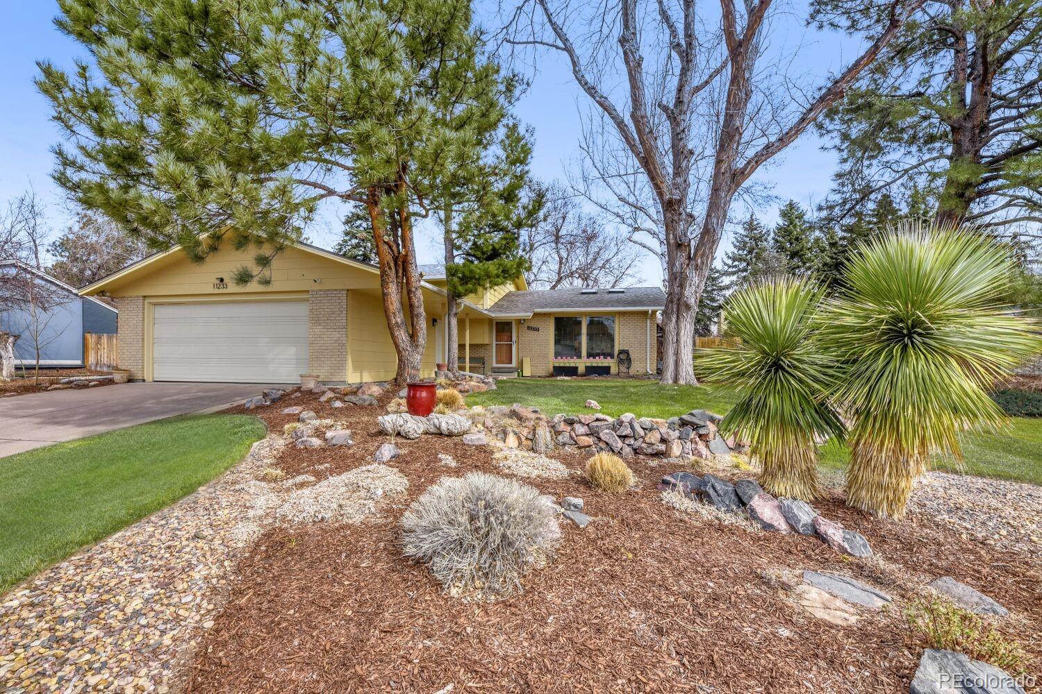 MLS Image #0 for 11233 e harvard drive,aurora, Colorado
