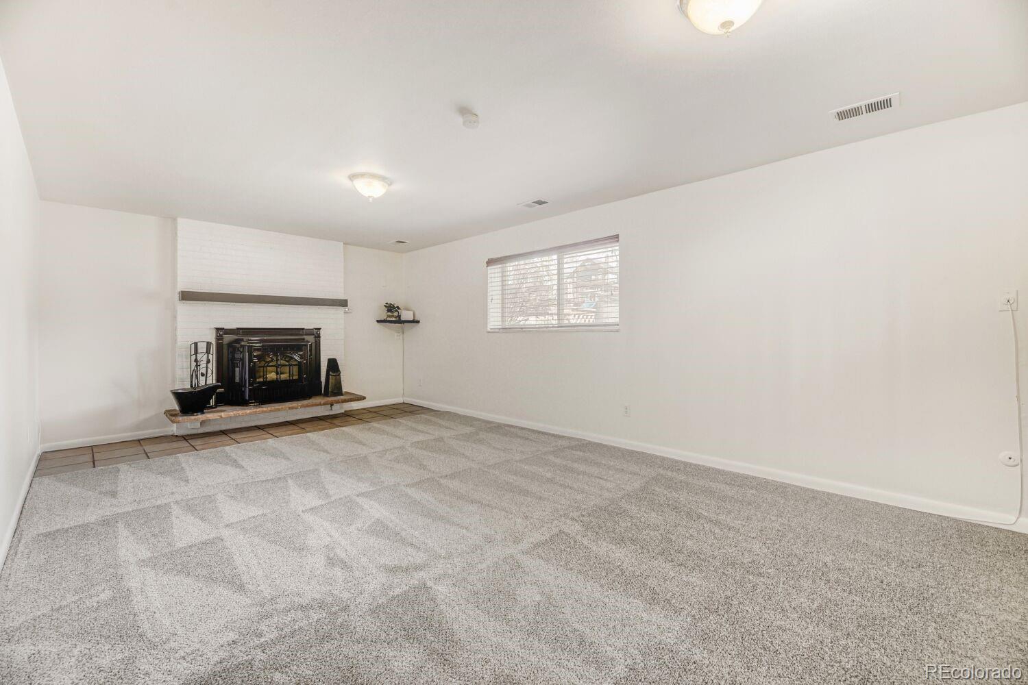 MLS Image #18 for 11233 e harvard drive,aurora, Colorado