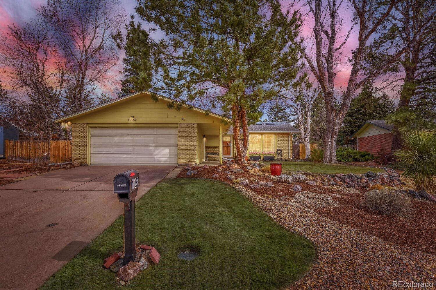 MLS Image #28 for 11233 e harvard drive,aurora, Colorado