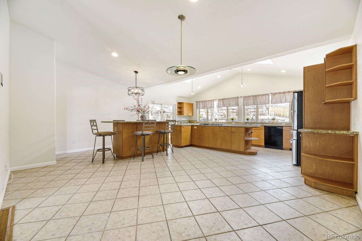 MLS Image #8 for 11233 e harvard drive,aurora, Colorado