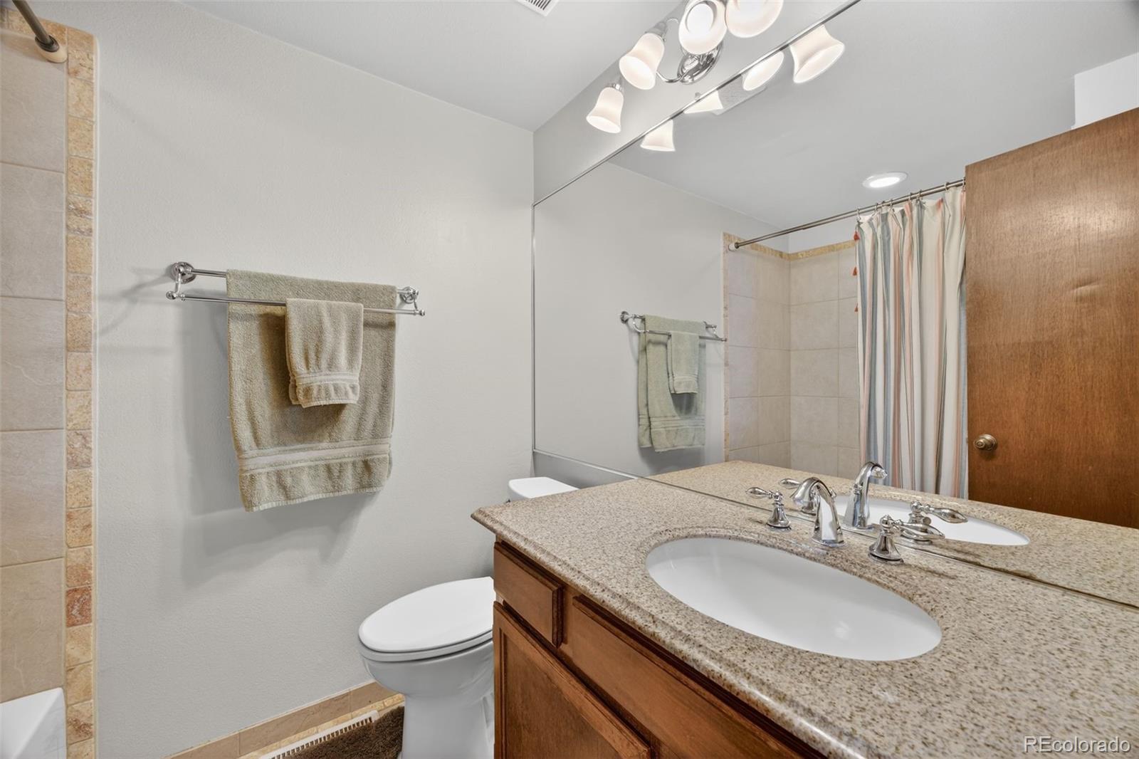 MLS Image #15 for 4316 s blackhawk way,aurora, Colorado