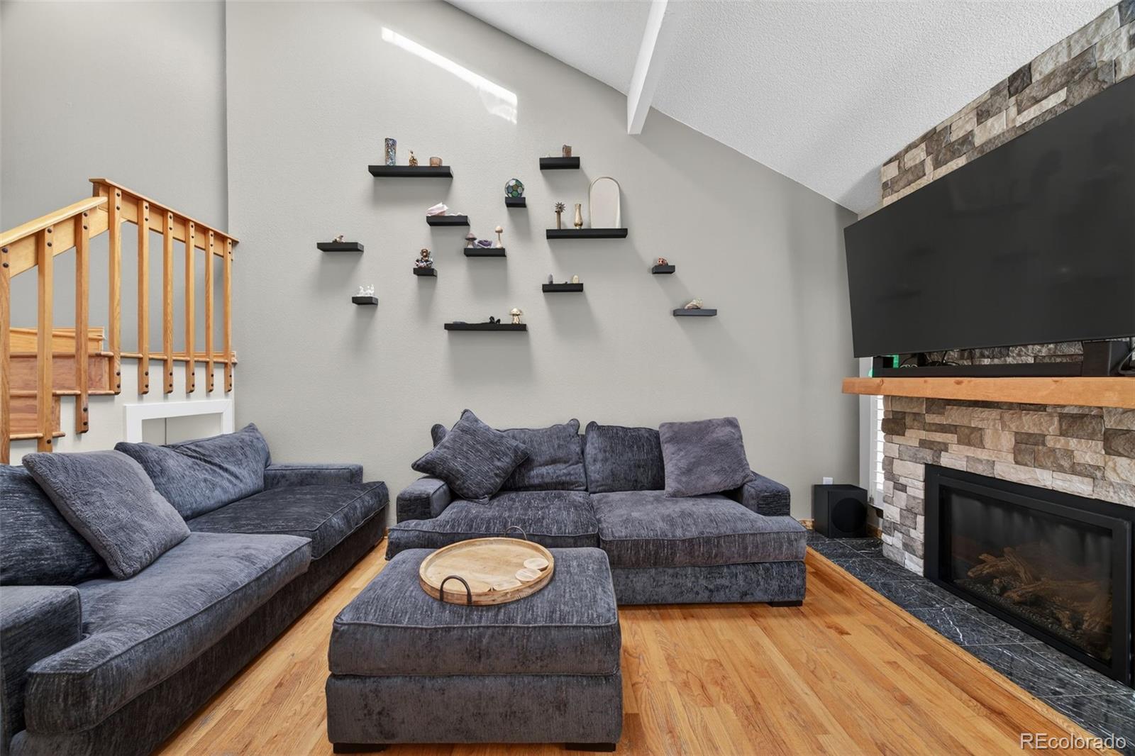 MLS Image #5 for 4316 s blackhawk way,aurora, Colorado