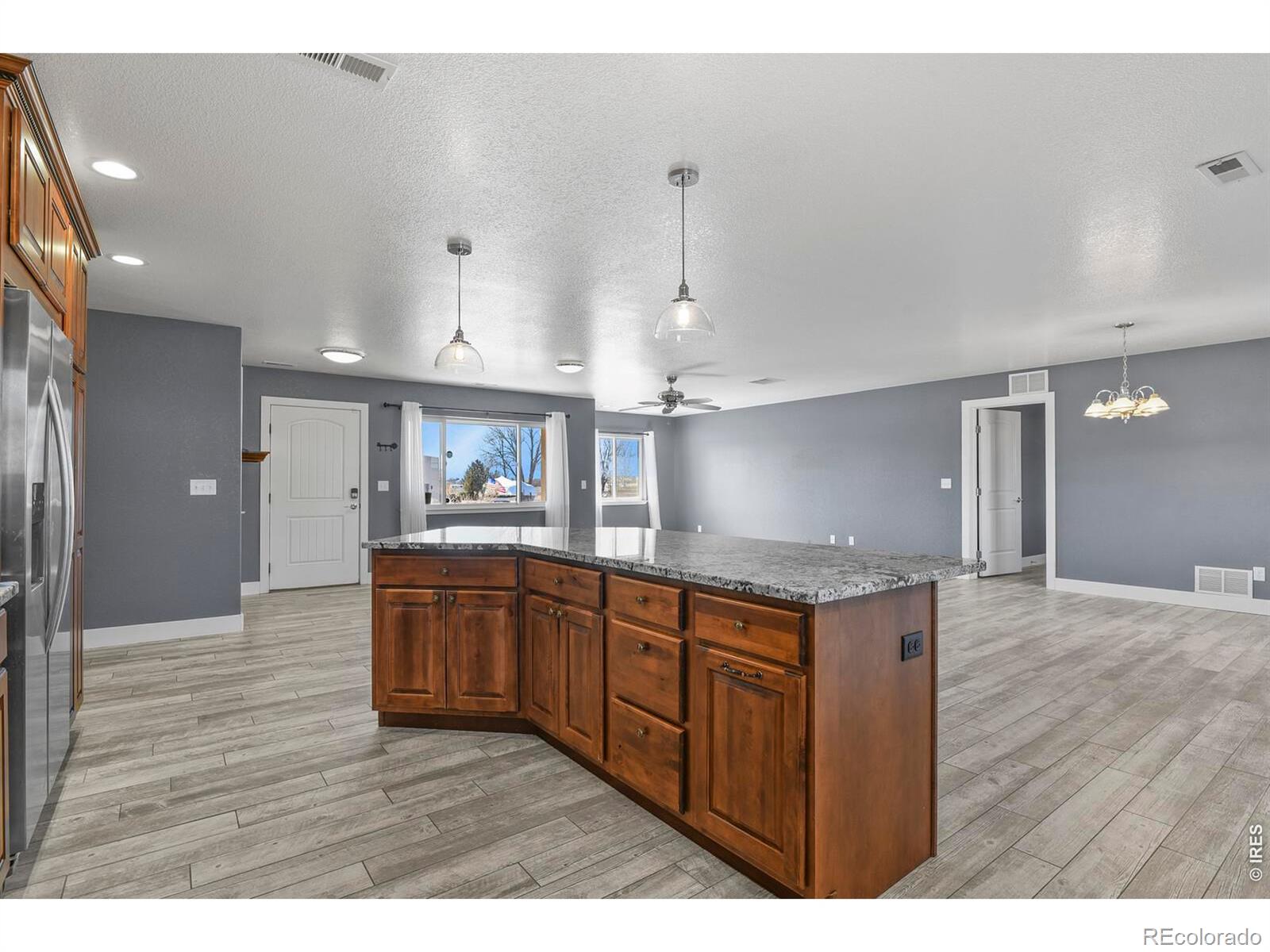 MLS Image #16 for 573 w archer plaza,pueblo west, Colorado