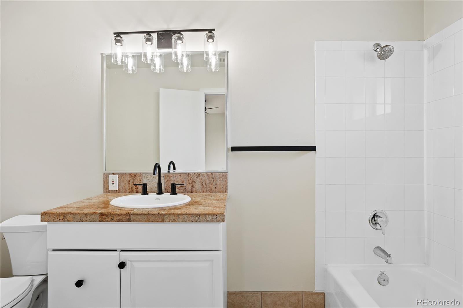 MLS Image #24 for 1025 s cook street,denver, Colorado
