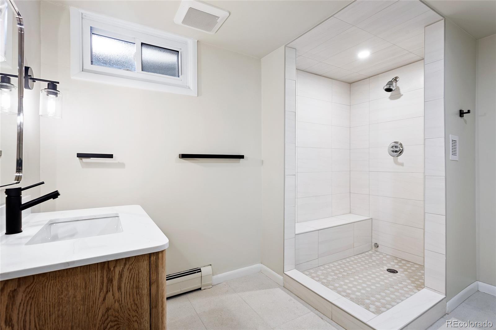 MLS Image #27 for 1025 s cook street,denver, Colorado