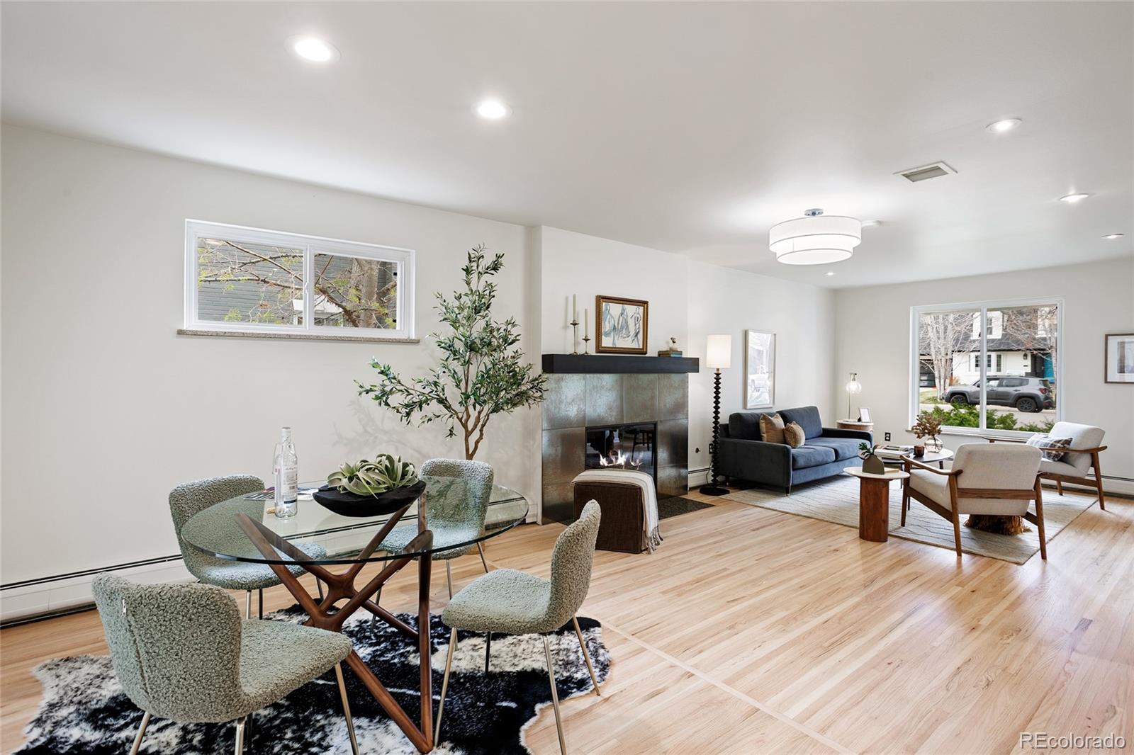 MLS Image #4 for 1025 s cook street,denver, Colorado