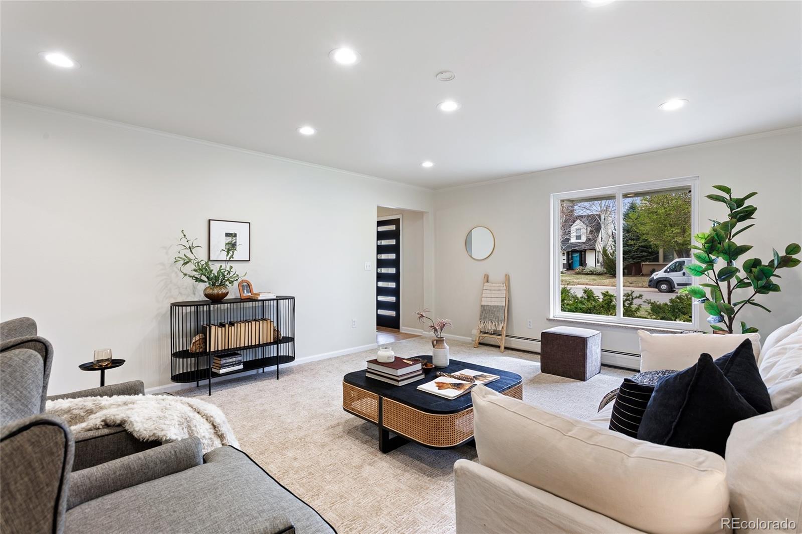 MLS Image #6 for 1025 s cook street,denver, Colorado