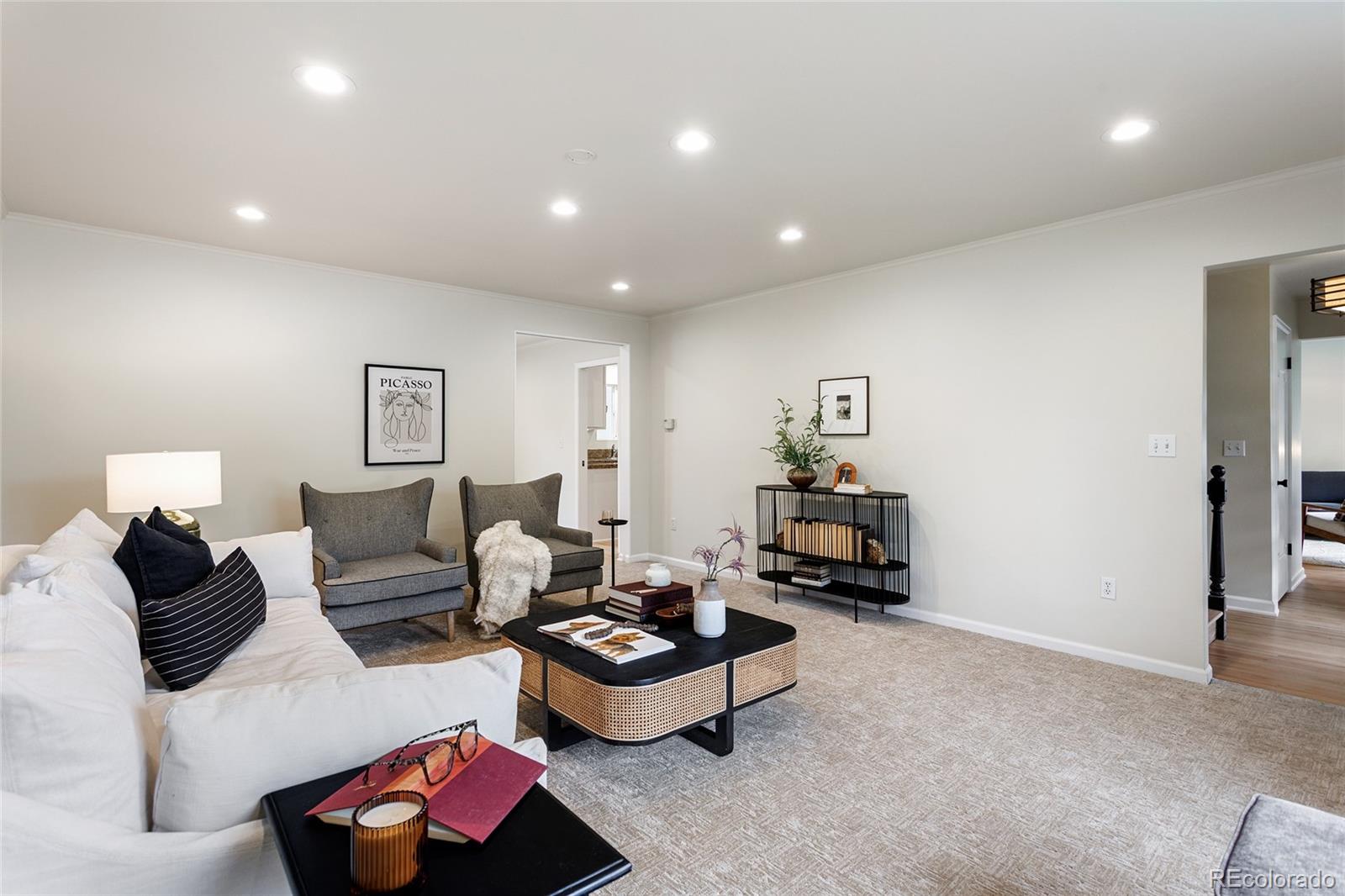 MLS Image #9 for 1025 s cook street,denver, Colorado