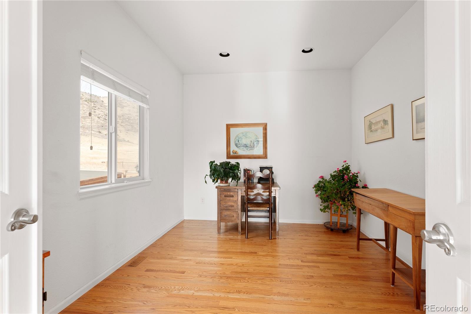 MLS Image #19 for 9878 s johnson way,littleton, Colorado