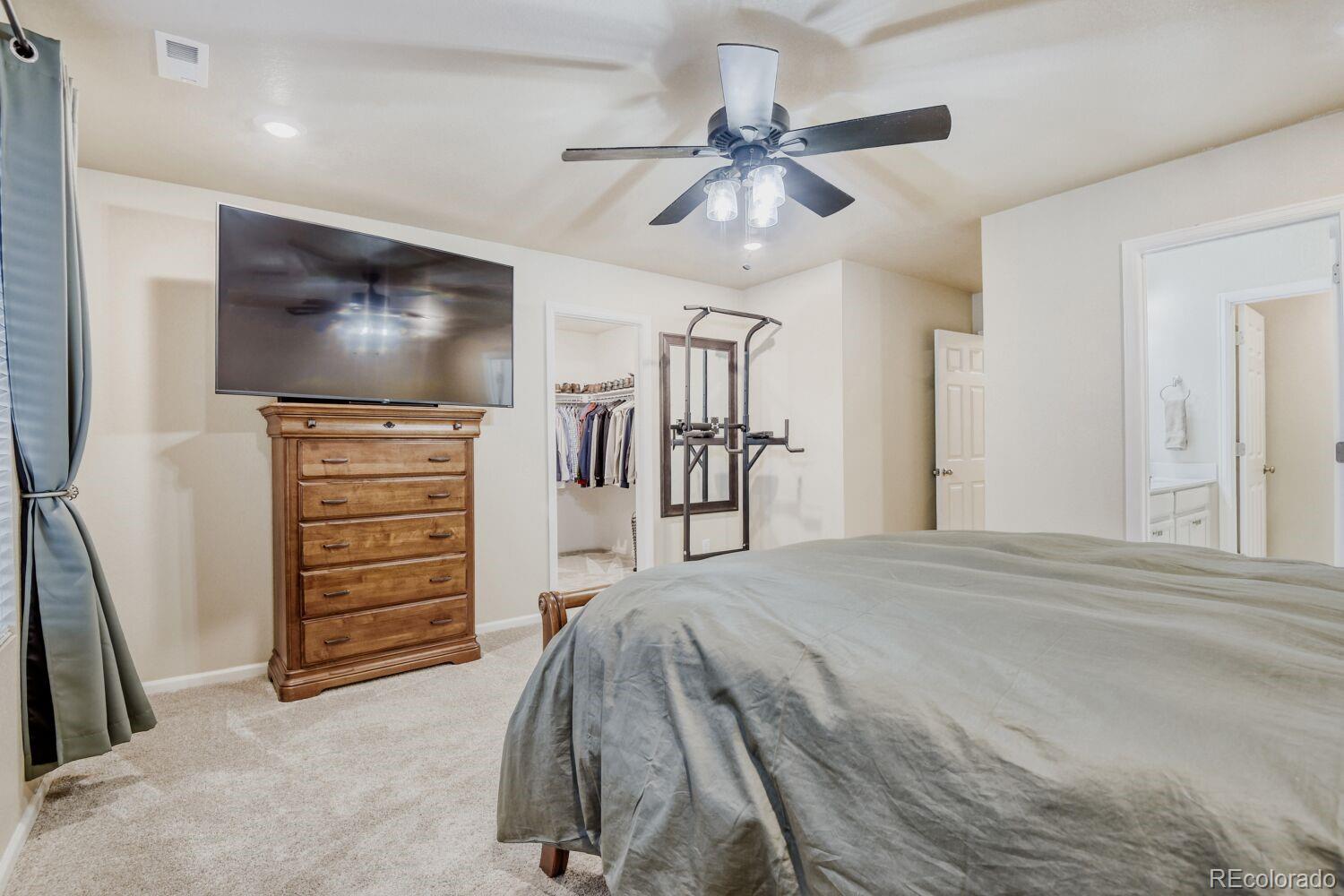 MLS Image #14 for 333  courtfield way,castle pines, Colorado