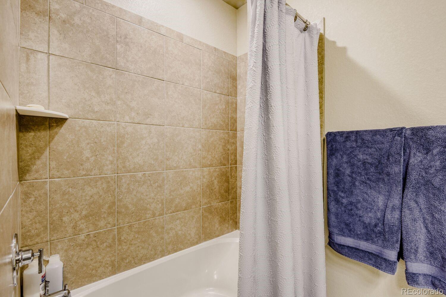 MLS Image #26 for 333  courtfield way,castle pines, Colorado