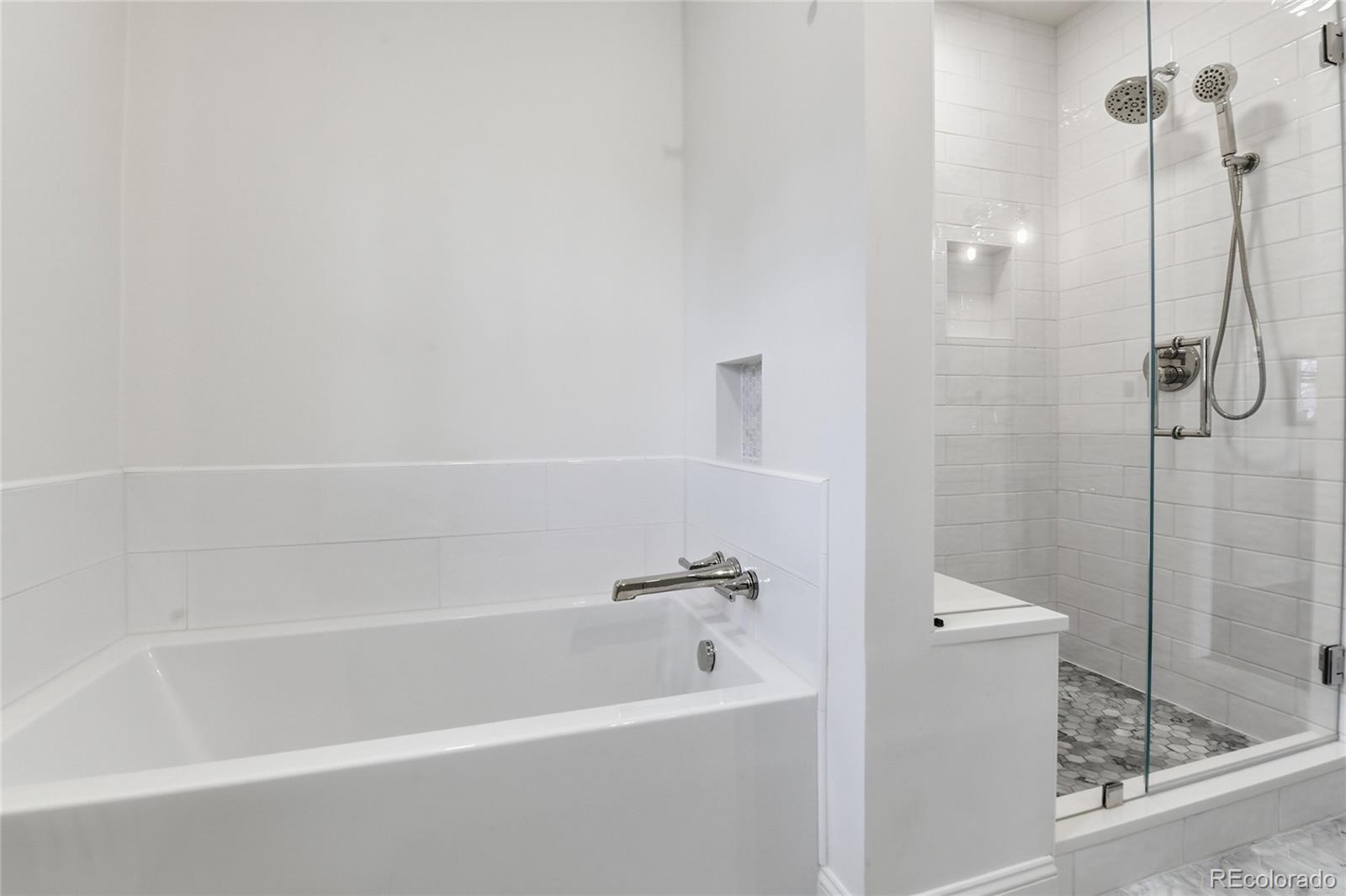 MLS Image #24 for 1960  leyden street,denver, Colorado