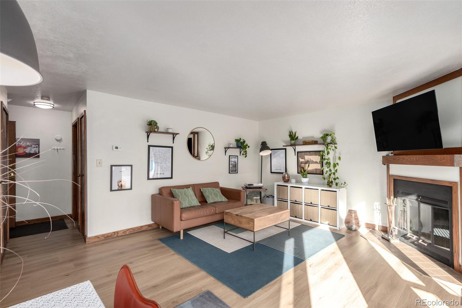 MLS Image #1 for 704 n pearl street,denver, Colorado