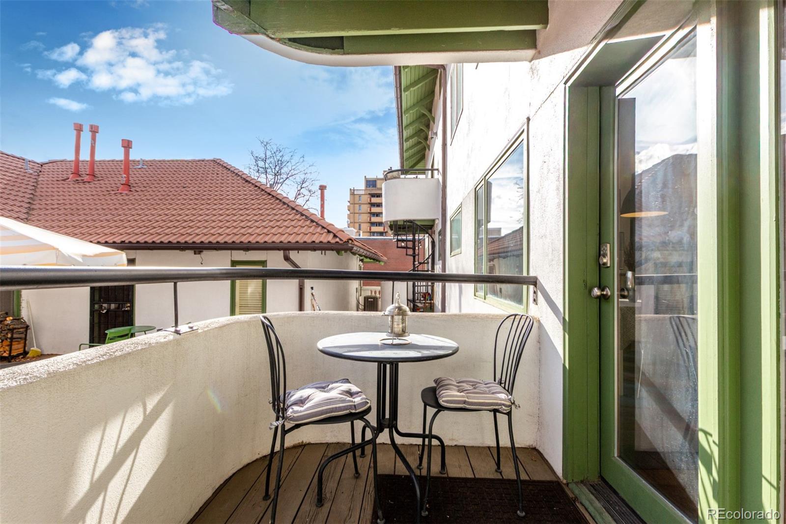 MLS Image #19 for 704 n pearl street,denver, Colorado