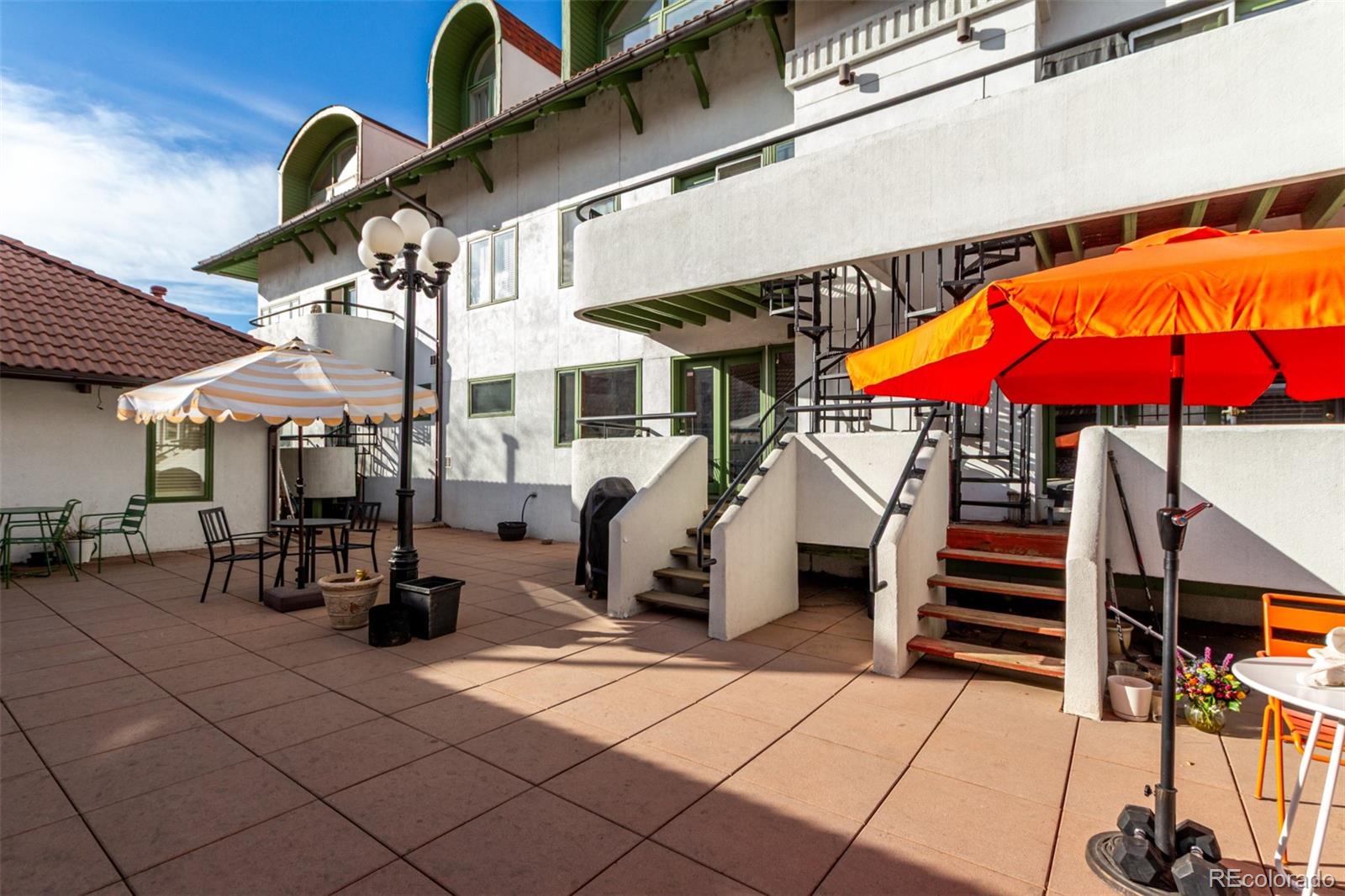 MLS Image #23 for 704 n pearl street,denver, Colorado