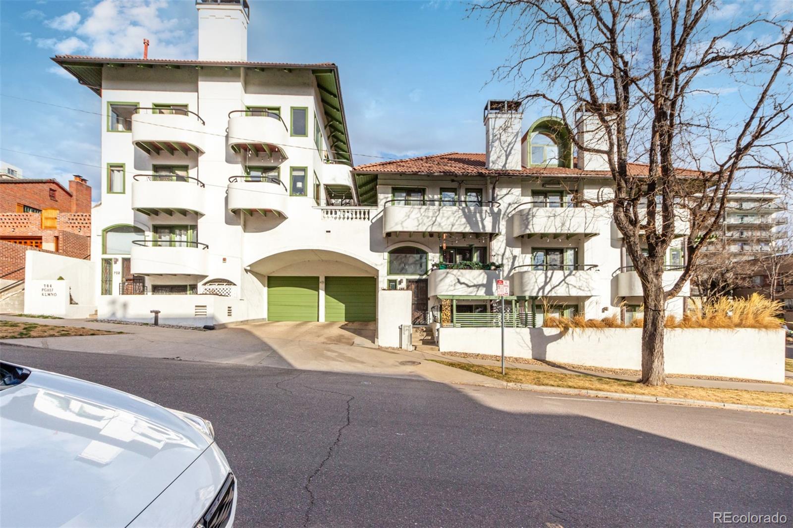 MLS Image #27 for 704 n pearl street,denver, Colorado