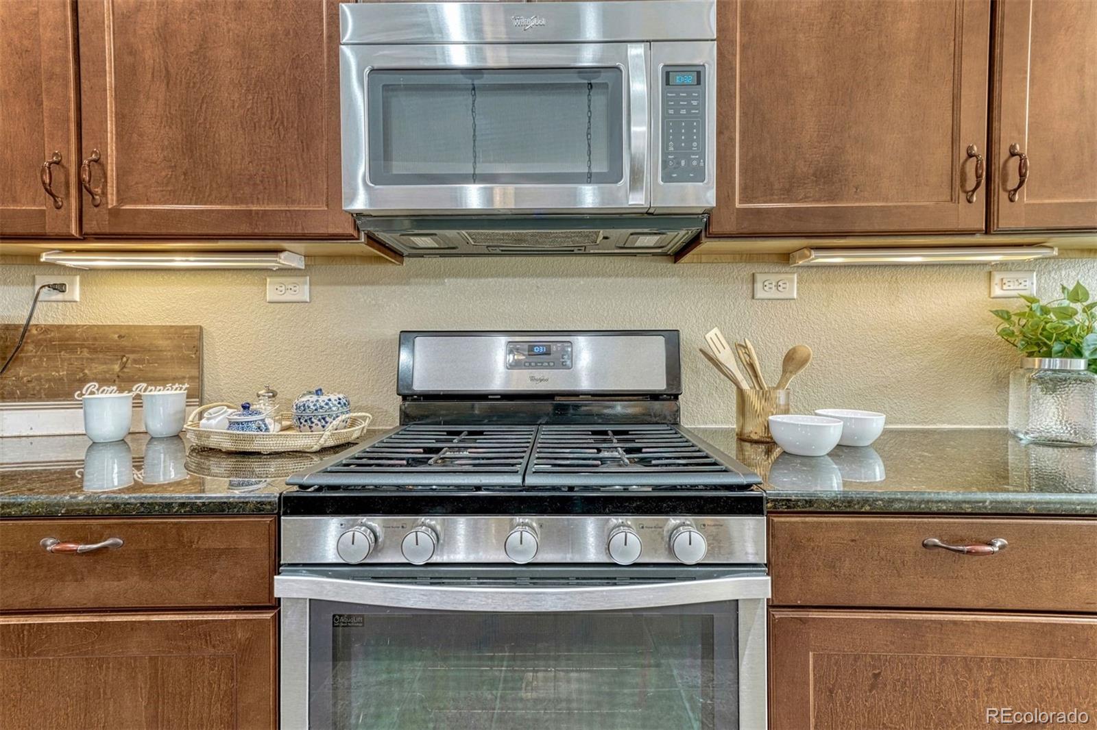 MLS Image #4 for 8113  mount hope drive,colorado springs, Colorado