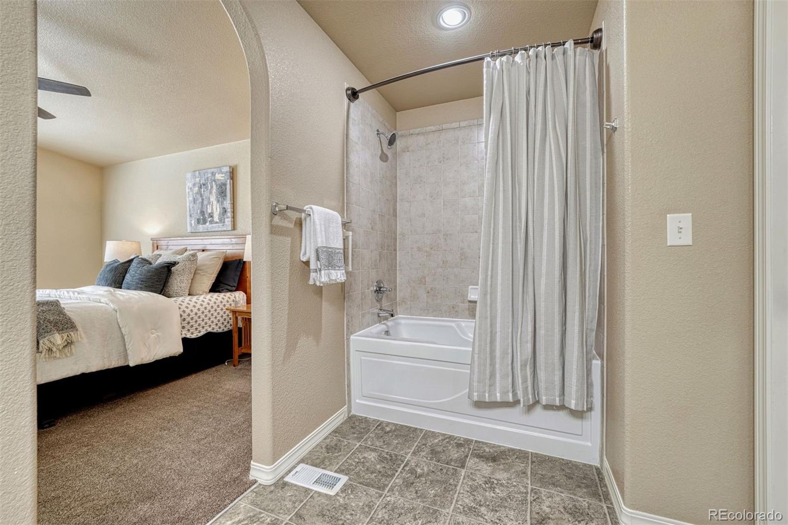 MLS Image #8 for 8113  mount hope drive,colorado springs, Colorado