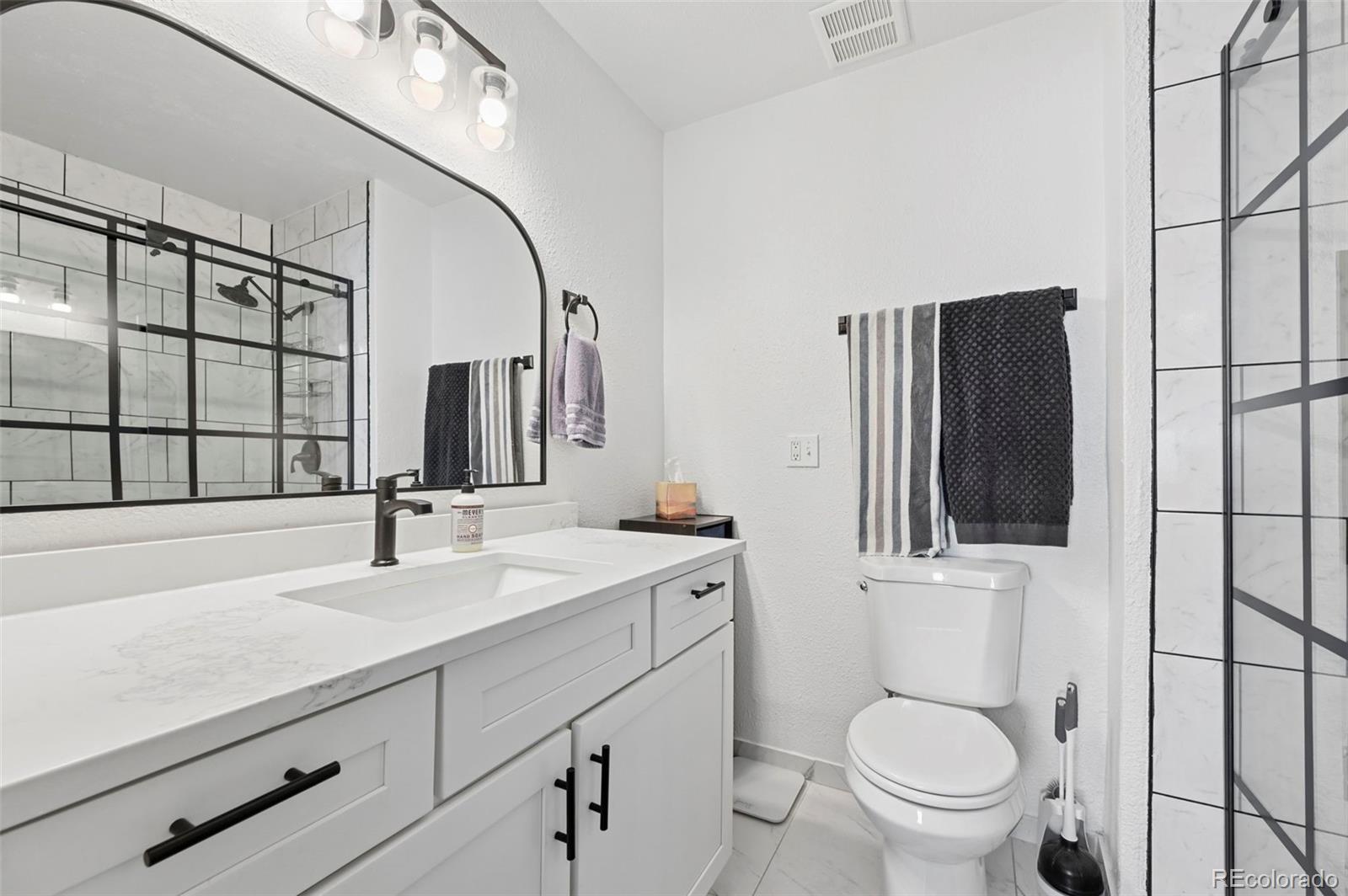 MLS Image #18 for 10772 w florida avenue b,lakewood, Colorado